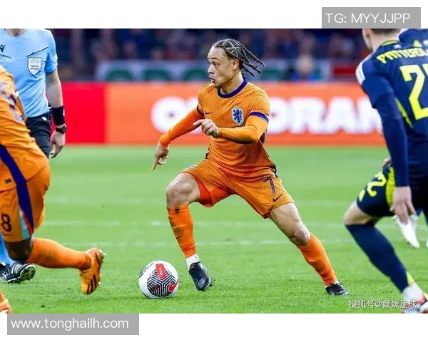 对足球比赛来说，长传冲吊是不是足球战术的一个必要挑选？